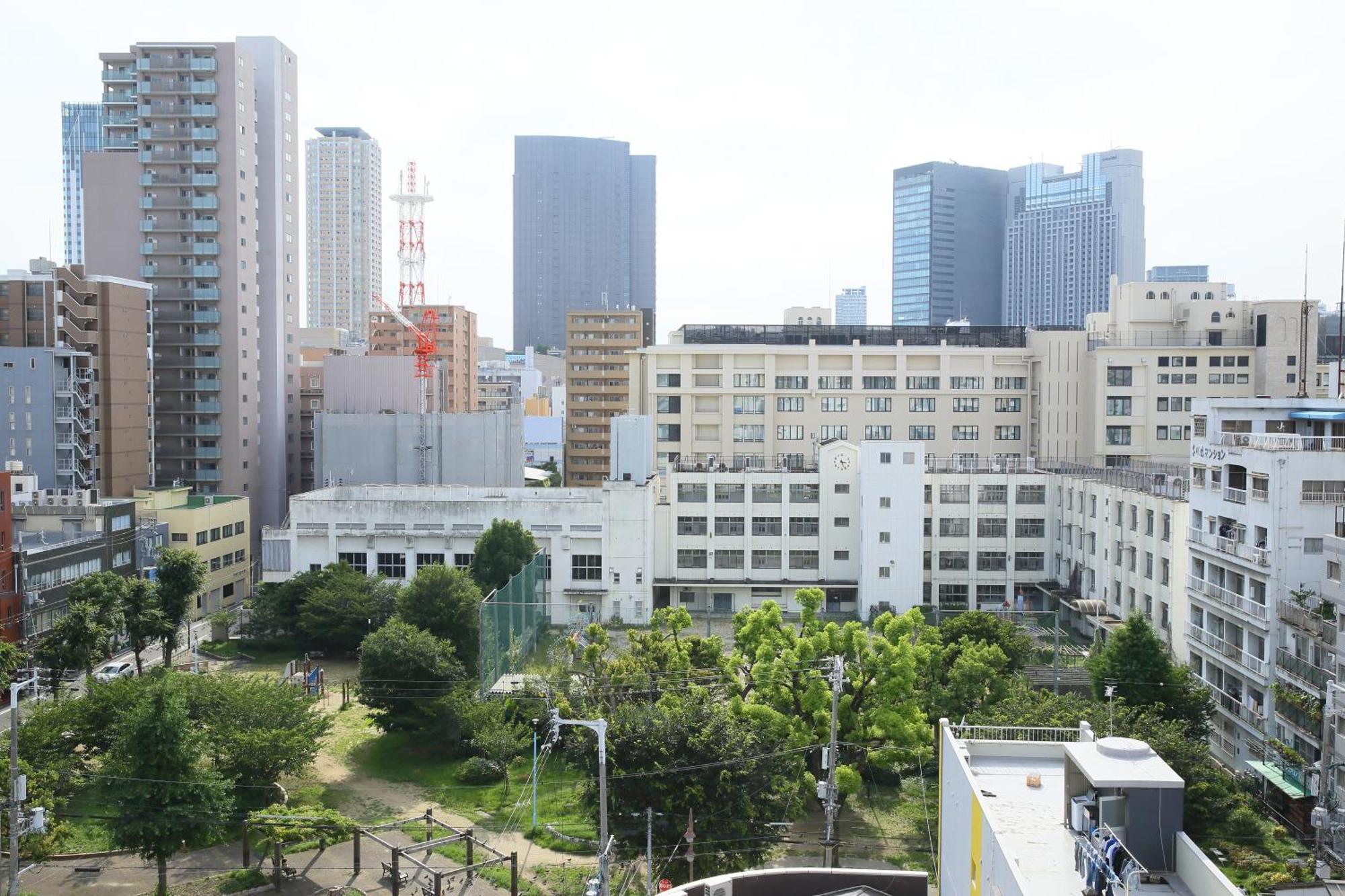 公寓 大阪ハウス701 Near Namba And Kuromon Market And Den Den Town & Direct To Kix
